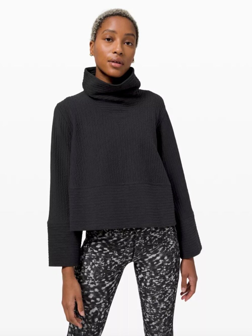 Lululemon Retreat Yourself Pullover, Black